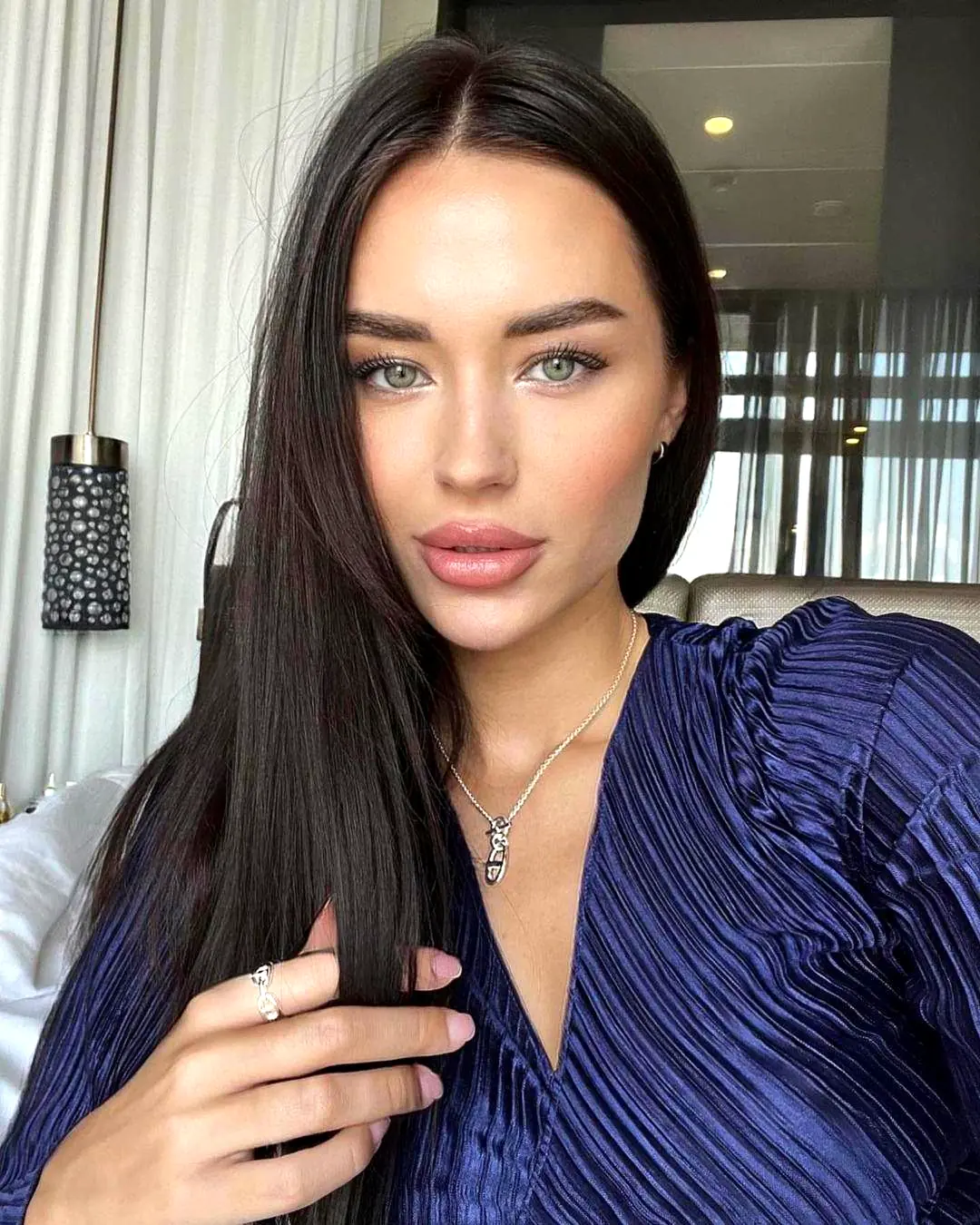 Эскортница valeriya в Алматы - рост 175 см, вес 57 кг, возраст 24 лет